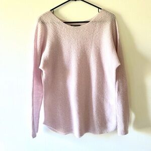VINCE - 100% Cashmere Sweater - Size Medium - Light Lilac / Pink